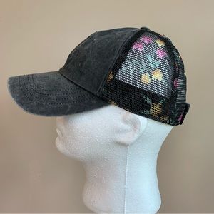 Mudd Women’s Gray Floral High Ponytail Trucker Hat Ball Cap